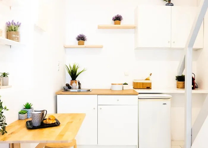 Daire & Maisonette Iii In